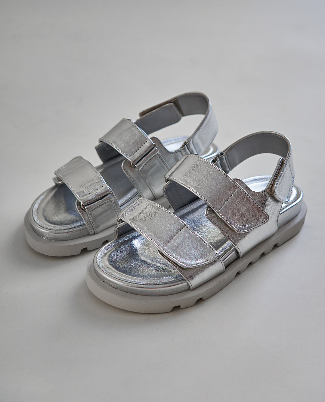 SILVERY SANDALS