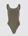 body-cuello-verde-mujer
