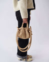 bolso-puffer-tendencia-2024-mujer-urban-rock