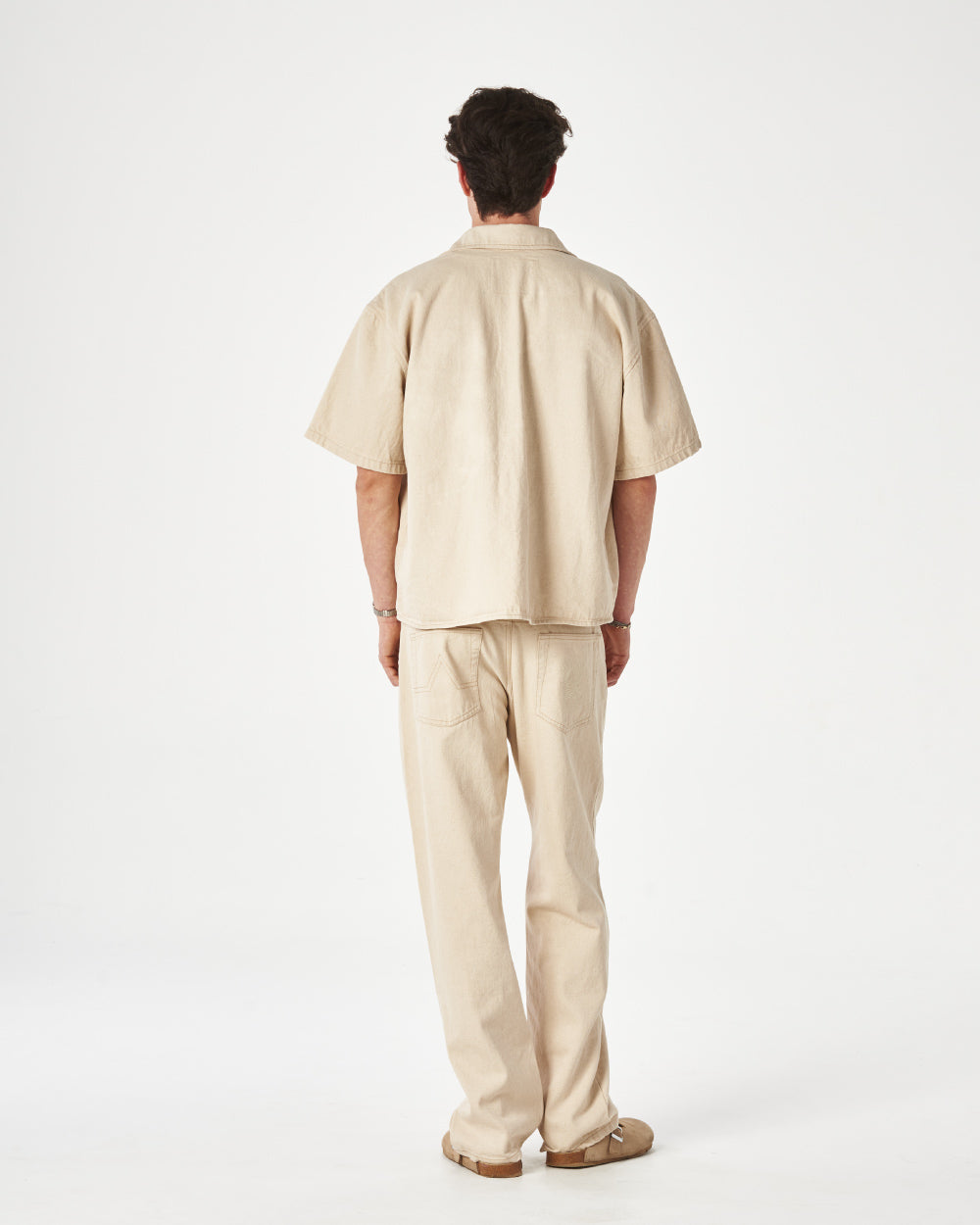 camisa-de-hombre-color-beige