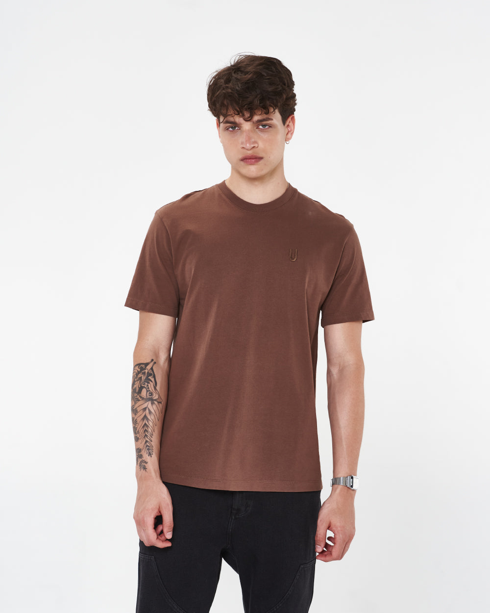 camiseta-alta-calidad-suavidad-comodo-hombre