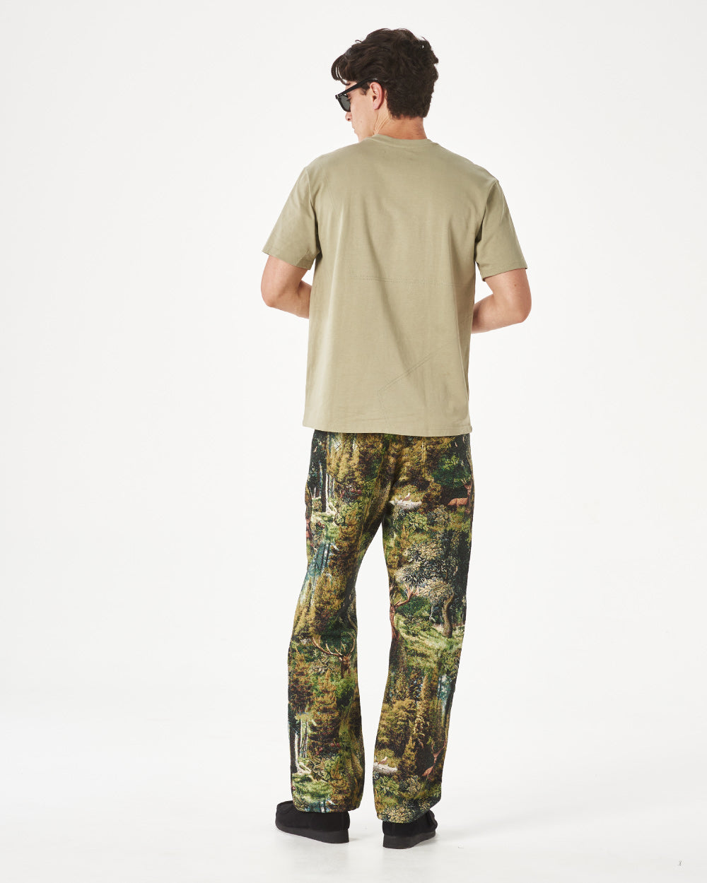 camiseta-casual-cuello-hombre-algodon