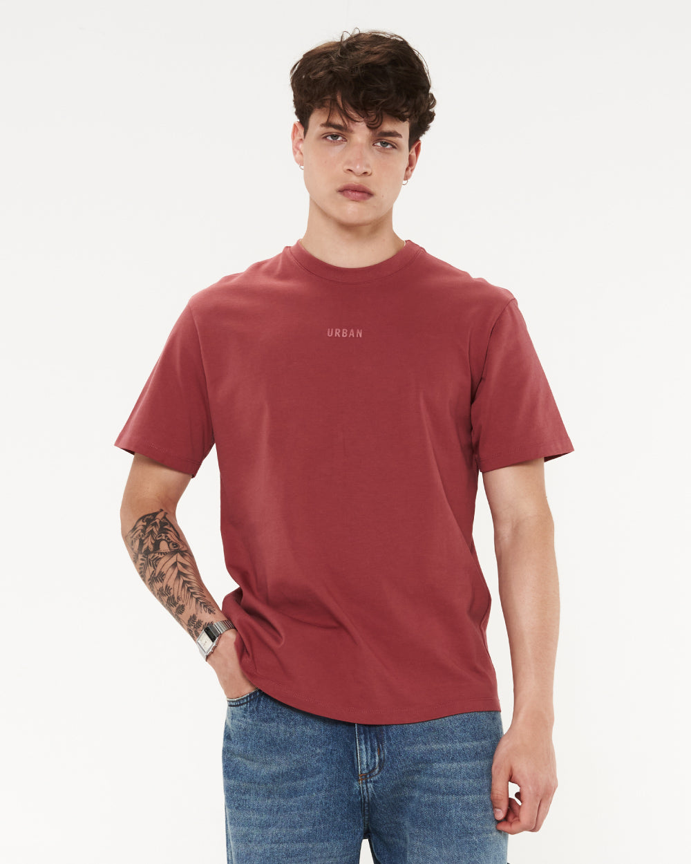 camiseta-rosa-oscuro-hombre