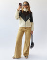 chaqueta-textura-contraste-mujer-polar-urban-rock