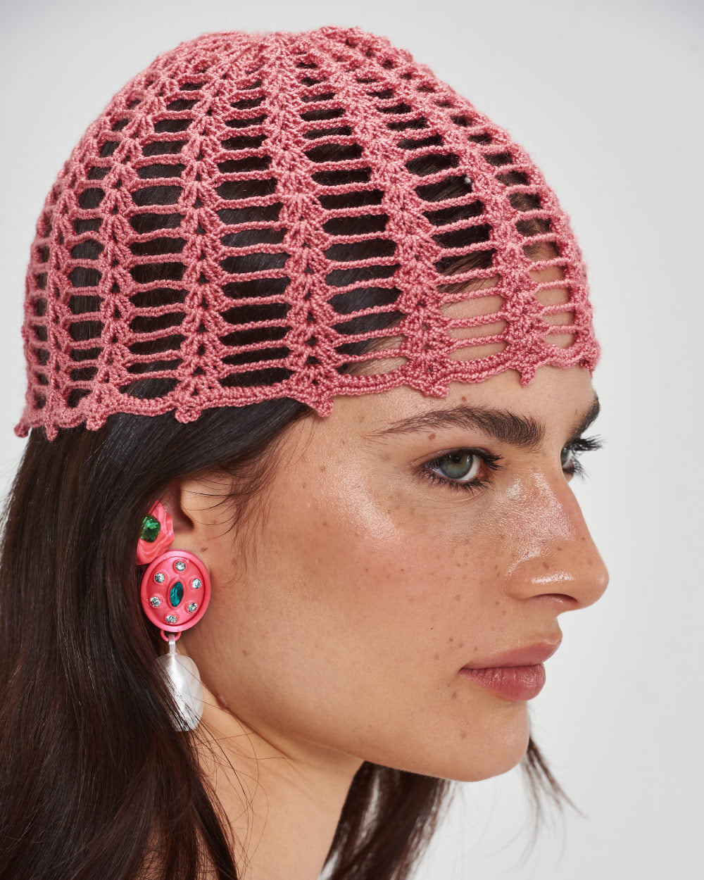 crochet-gorro-rosa-tejido-a-mano