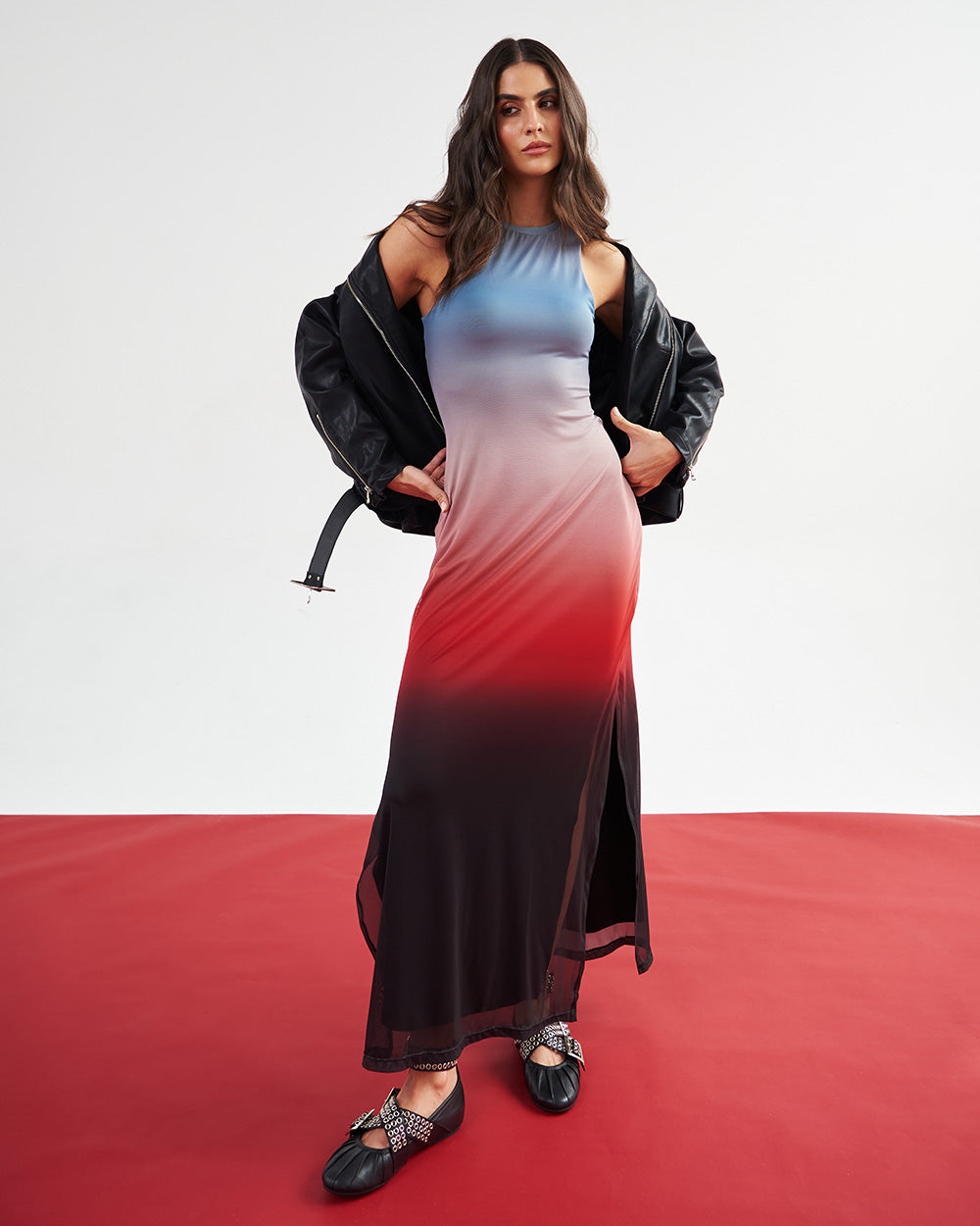 Vista trasera del maxi vestido Dawn - Urbanrock