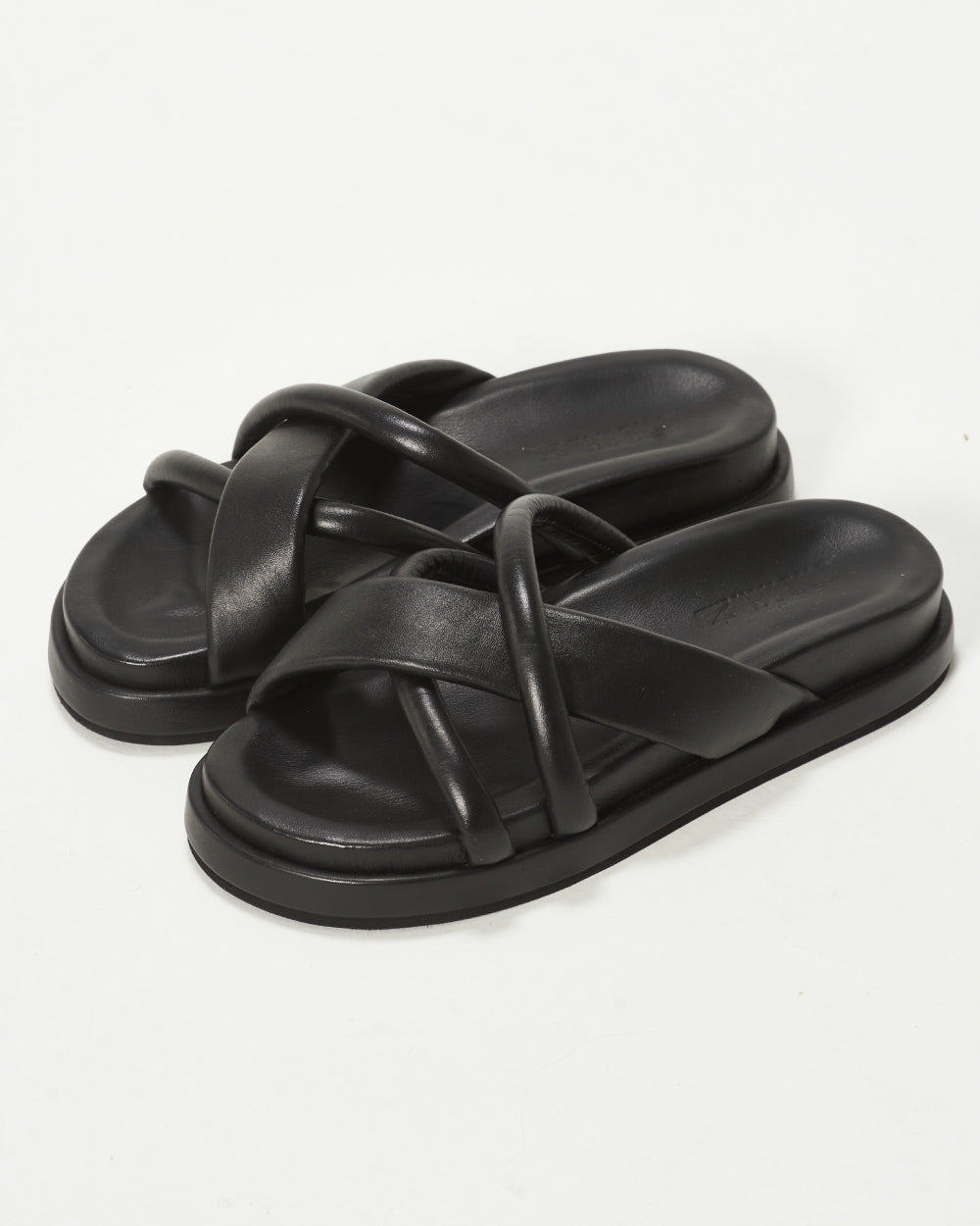 heartbreak-black-sandals