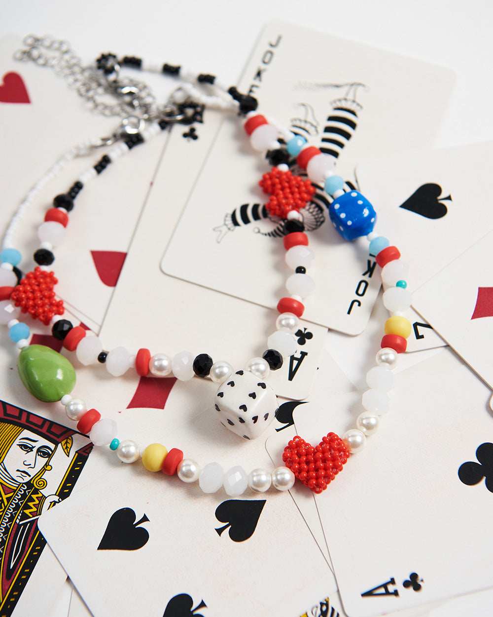 Longitud y diseño único del collar Hearts - Urbanrock