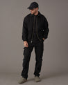 Luck Tee combinada con look urbano masculino - Urbanrock