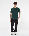 moda-masculina-hombre-ropa-camiseta-verde