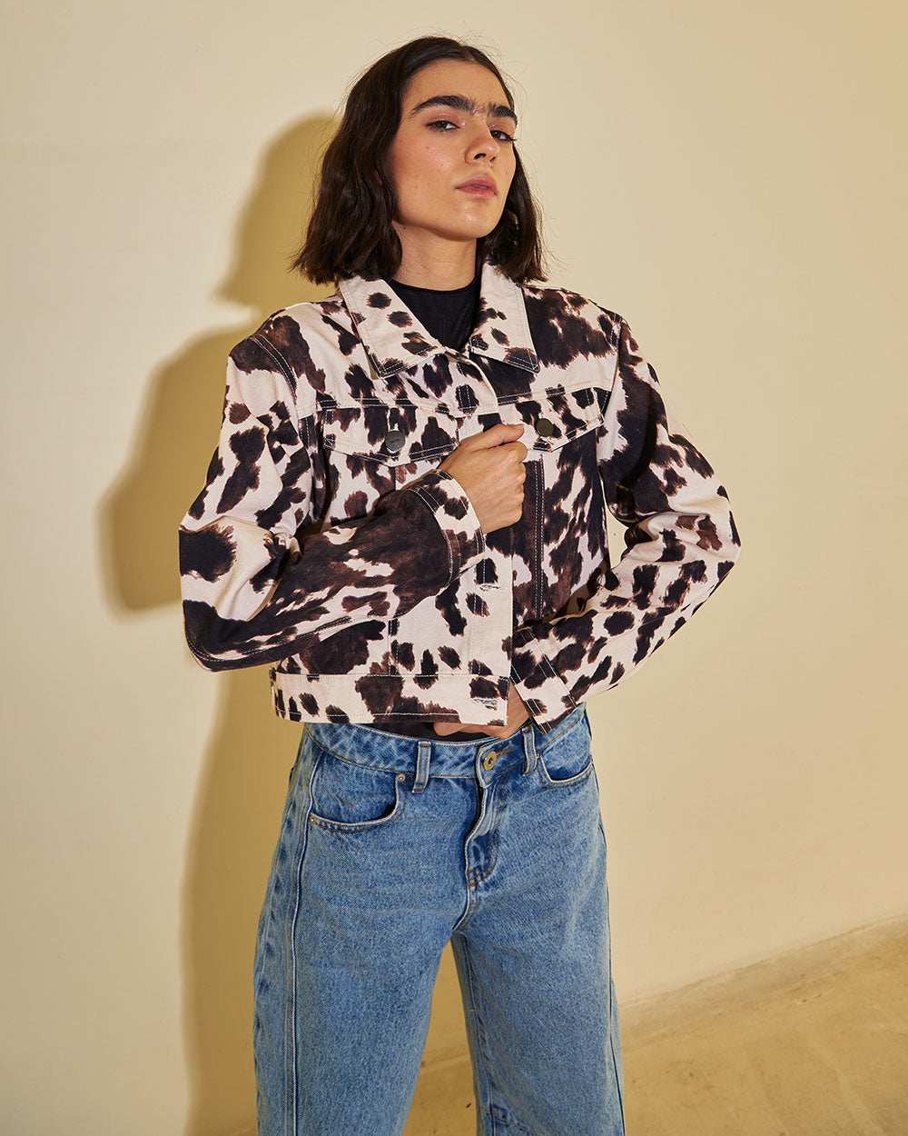 Moo Jacket con puños de botón y almilla delantera | Urban Rock