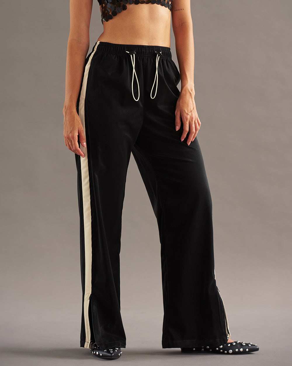 pant-tiroalto-negro-botaancha-ajustable-urbanrock