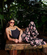 pantalones-anchos-multicolor-flores