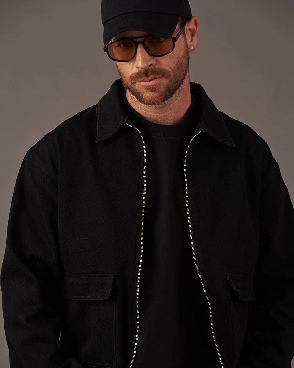 Vista trasera chaqueta bomber negra - Urbanrock