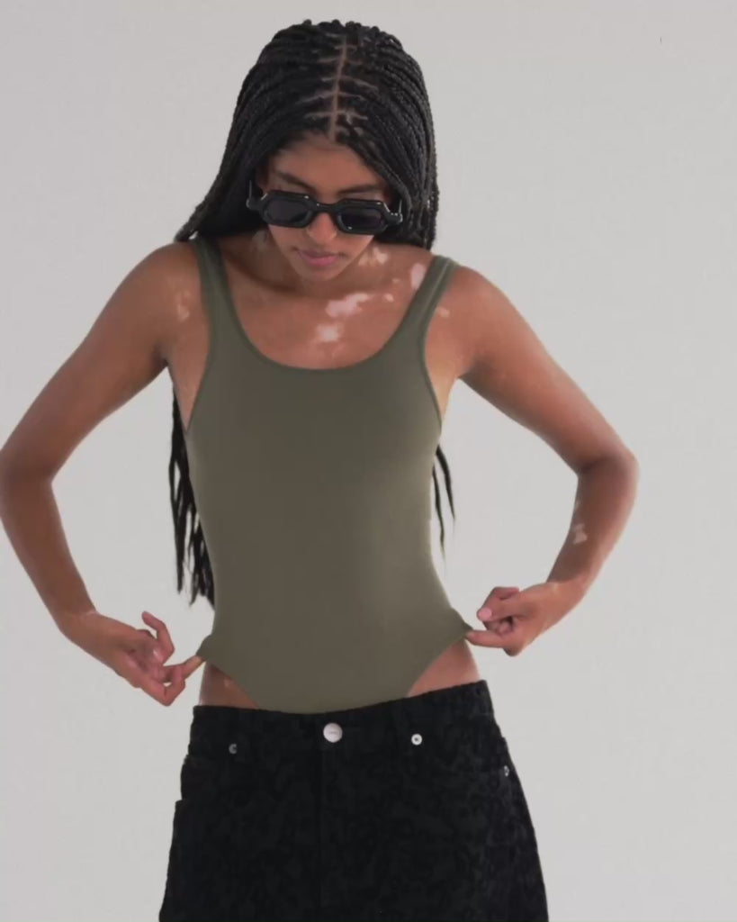 babe-body-olive