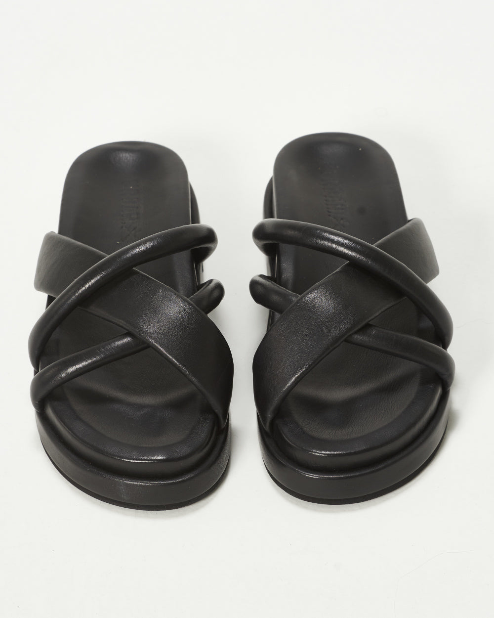 sandalias-negras-Heartbreak