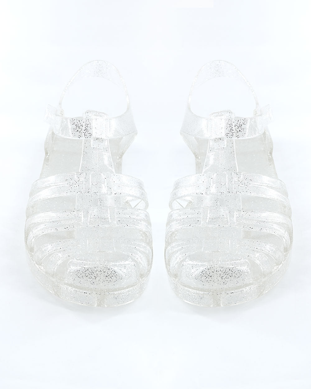 sandalias-transparentes-tendencia-footwear