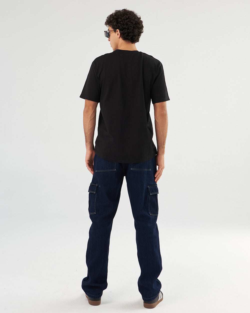 Detalle de mangas cortas en camiseta UNITED TEE - Urbanrock