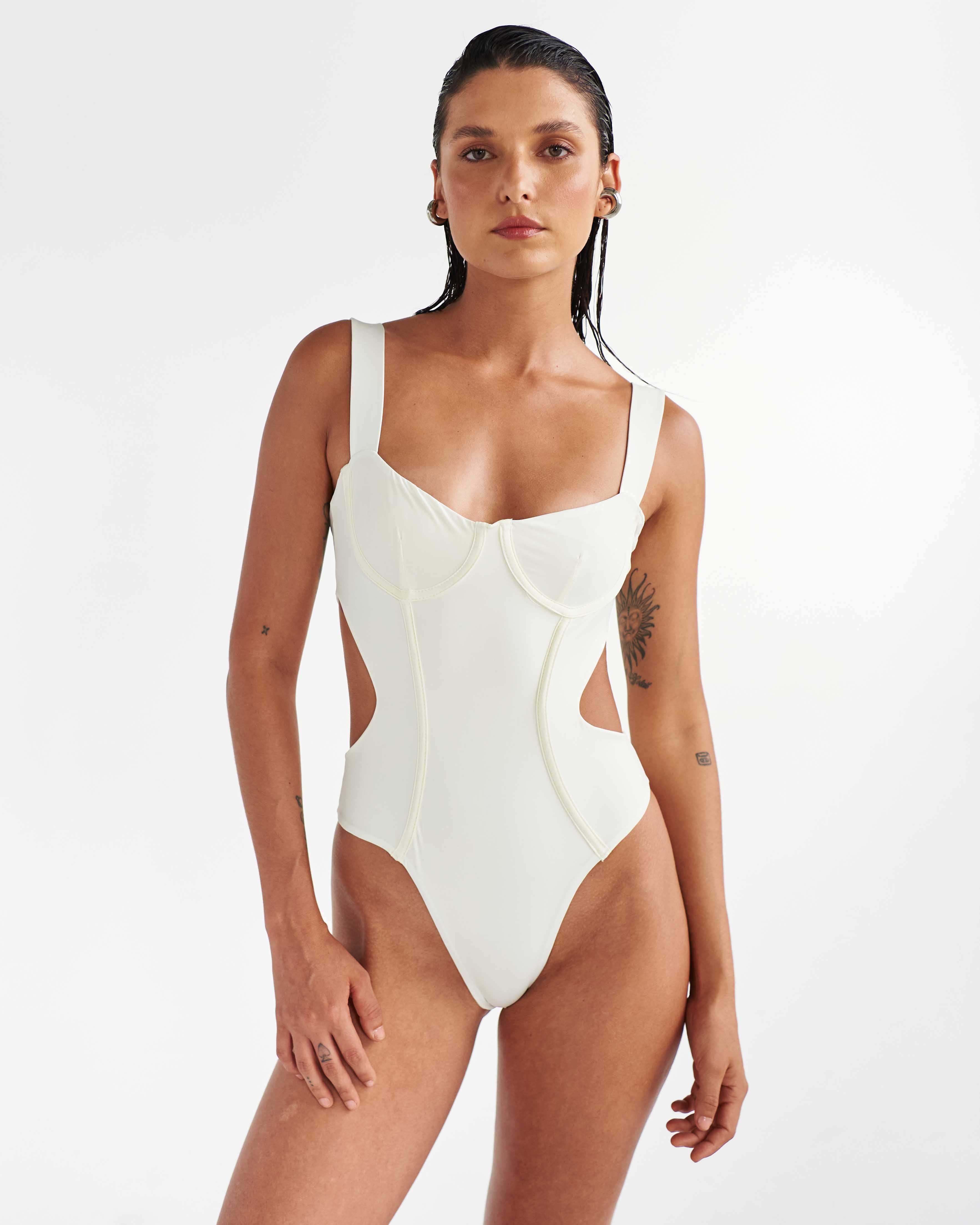 urbanrock-body-blanco-aberturas-costados


