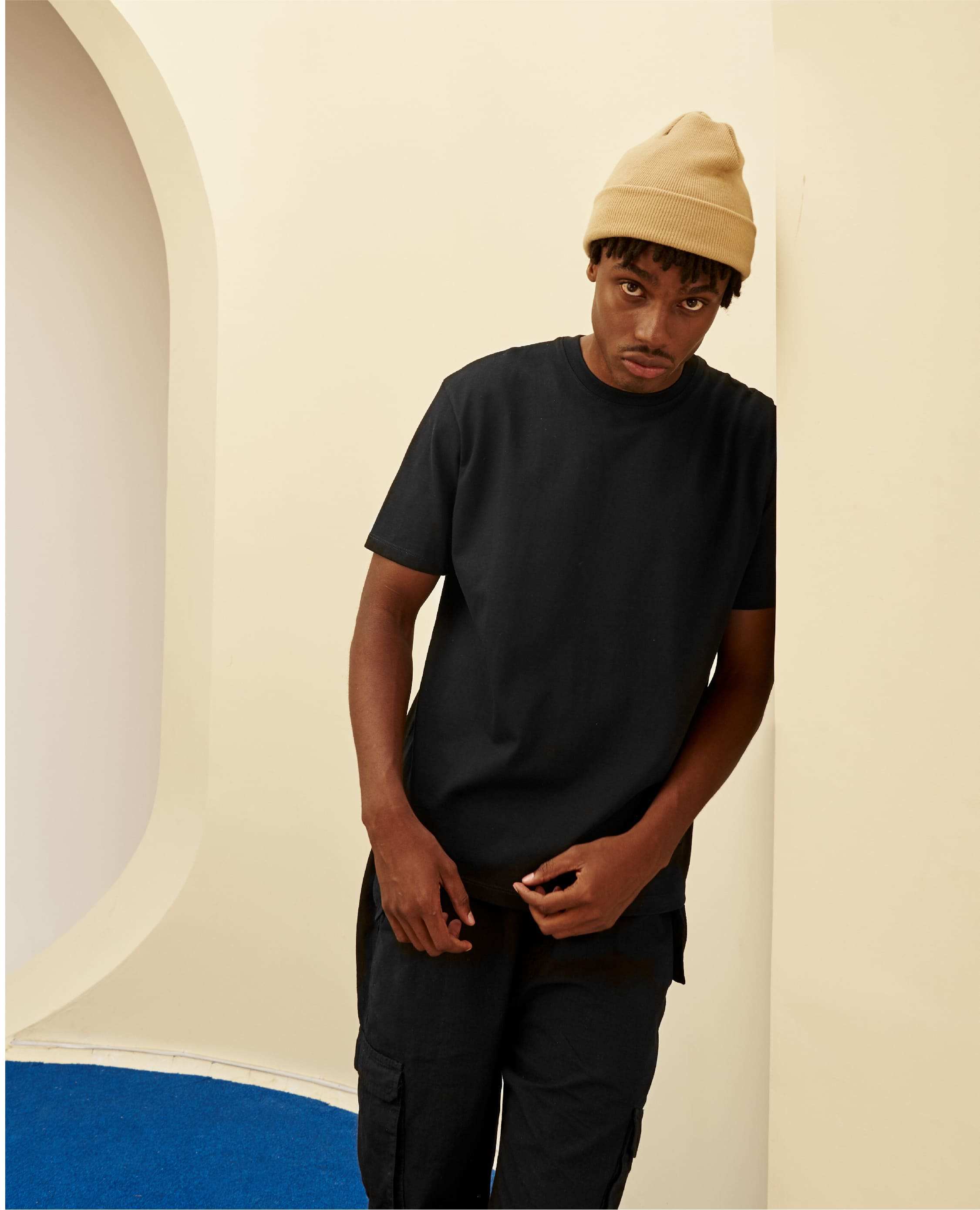 urbanrock-camiseta-basica-slimfit-hombre

