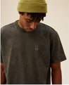 urbanrock-camiseta-cuello-redondo-estilo-rock

