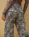 urbanrock-cobra-pants-pantalon-tiro-medio-bota-recta

