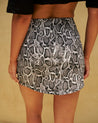 urbanrock-cobra-skirt-outfit-casual-colombia

