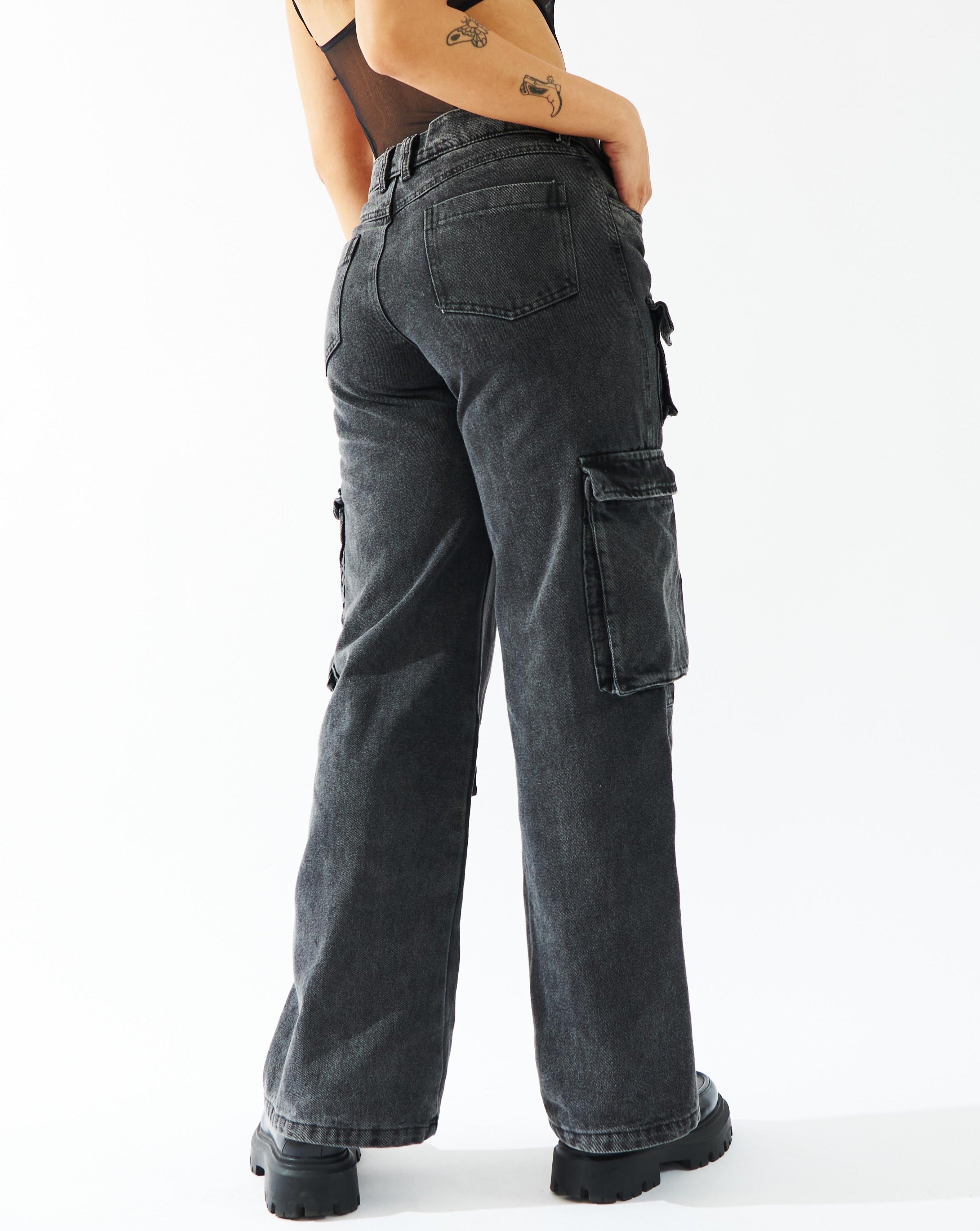 urbanrock-pantalón-negro-bota-ancha

