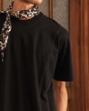 urbanrock-rock-tee-camiseta-hombre-cosura-decorativa

